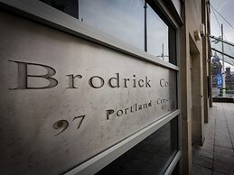 Live in Leeds Millenium Square Apartment