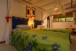 Outpost Lodge