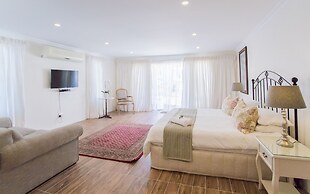 Hathaway Guest House