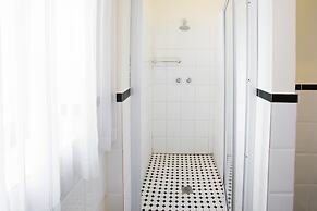 Hathaway Guest House