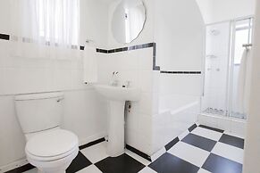 Hathaway Guest House