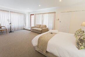 Hathaway Guest House