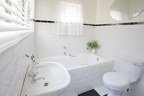 Hathaway Guest House