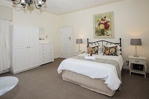 Hathaway Guest House