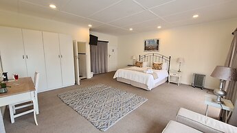 Hathaway Guest House