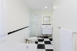 Hathaway Guest House