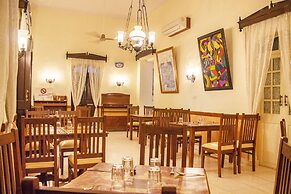 FabHotel Prazeres Boutique PanajI