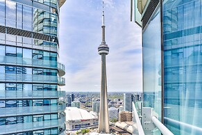 Exquisite 55th Floor 2 Bed 2 Bath Parking