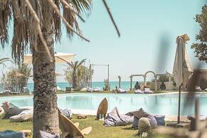 Riva del Sol Beach Resort