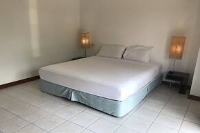 4 Bedroom Villa TG33 on Beachfront Resort SDV284-By Samui Dream Villas