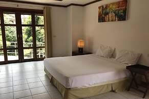 4 Bedroom Villa TG33 on Beachfront Resort SDV284-By Samui Dream Villas