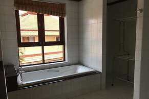 4 Bedroom Villa TG33 on Beachfront Resort SDV284-By Samui Dream Villas