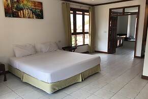 4 Bedroom Villa TG33 on Beachfront Resort SDV284-By Samui Dream Villas