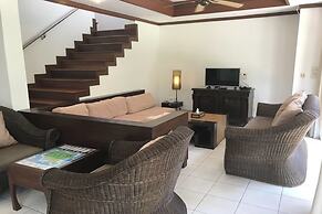 4 Bedroom Villa TG33 on Beachfront Resort SDV284-By Samui Dream Villas