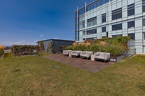 Bluebird Suites near MIT