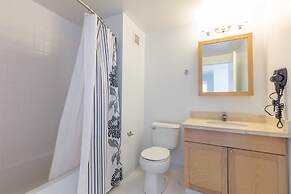 Bluebird Suites near MIT