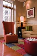 Bluebird Suites in Downtown Providence