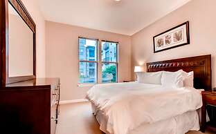 Bluebird Suites in Downtown Providence