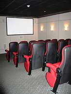 Bluebird Suites in Downtown Providence