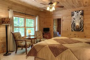 Lazy Bear Lodge