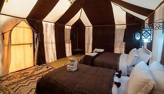 Sirocco Luxury Camp