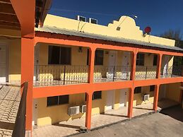 Hotel Los Pinos