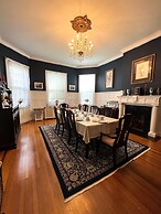 1912 Bed and Breakfast