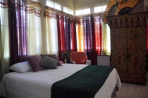 1912 Bed and Breakfast