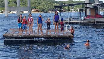 Lake Breeze Resort