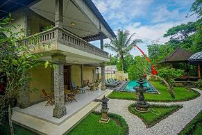 Villa Tirta Indah