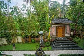 Villa Tirta Indah