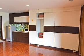 Eight Ville Apartment