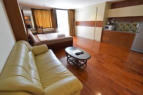 Eight Ville Apartment