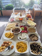 Vedzisi Garden Hotel