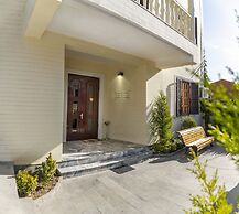 Vedzisi Garden Hotel