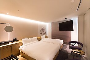 Stayrak Hotel