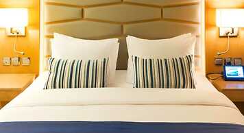 Royal Central Hotel and Resort – The Palm