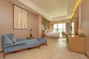 Royal Central Hotel and Resort – The Palm