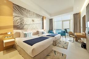 Royal Central Hotel and Resort – The Palm