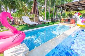 Happy-Home Pool Villa