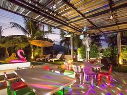 Happy-Home Pool Villa