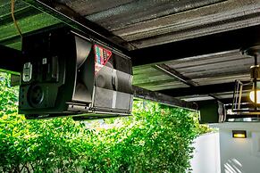 Happy-Home Pool Villa