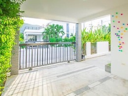 Happy-Home Pool Villa