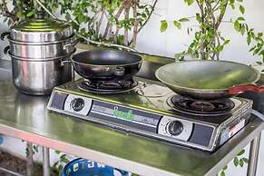 Happy-Home Pool Villa