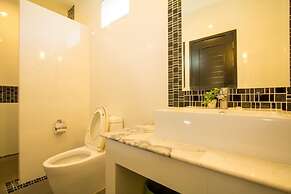 Happy-Home Pool Villa