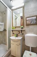 Wine house old town apartments