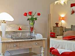 Les Chenes Rouges