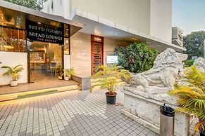 The SSK Solitaire Hotel & Banquets