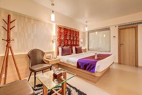 The SSK Solitaire Hotel & Banquets