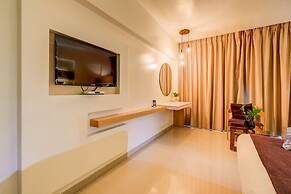 The SSK Solitaire Hotel & Banquets